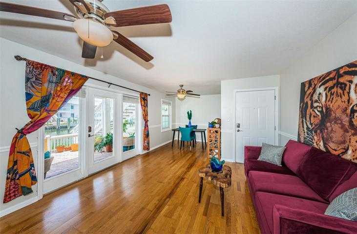 OPEN LIVING and DINING Floor Plan that Everyone Wants- Also Makes Space Feel Much Larger