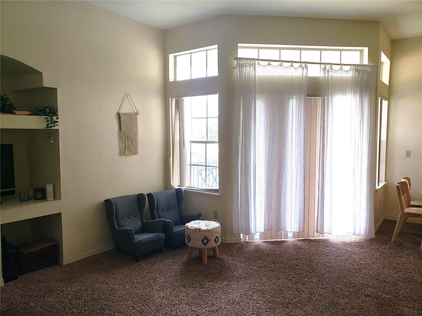 Standing in Livingroom, looking toward Dinette and Patio