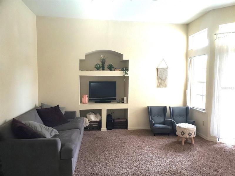 Livingroom with Built-in Desk