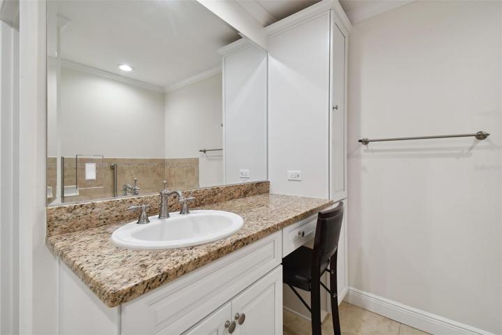 Second vanity in primary bath