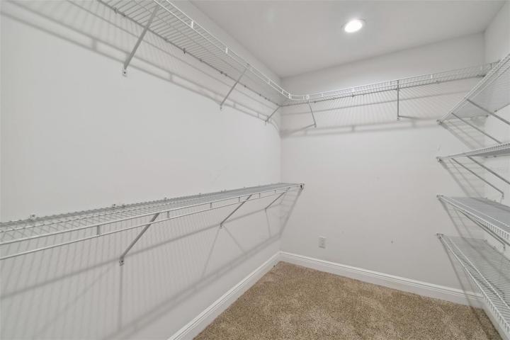 Additional primary closet