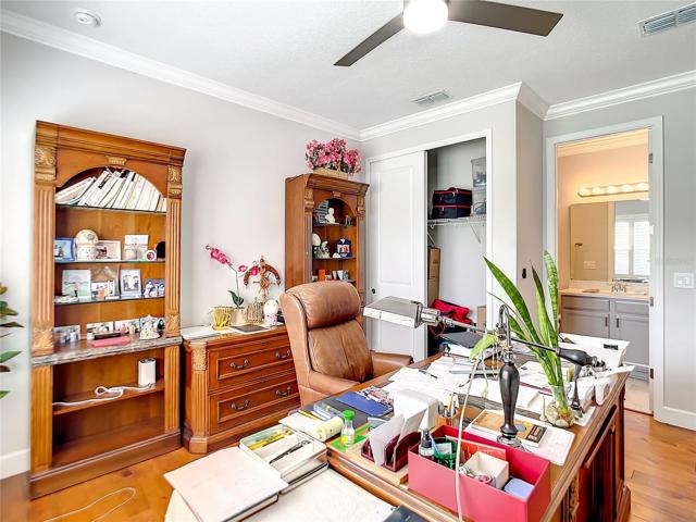 Office or 4th bedrooms with its own full bath