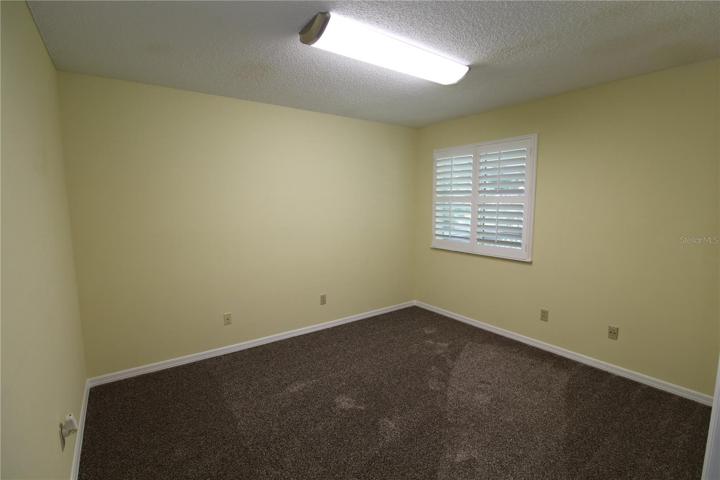 Den/second bedroom