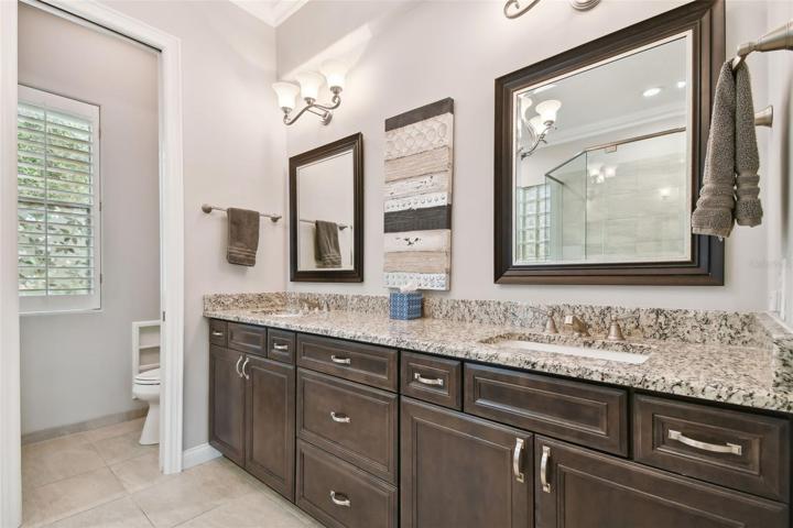 Newly remodeled Bath with Granite