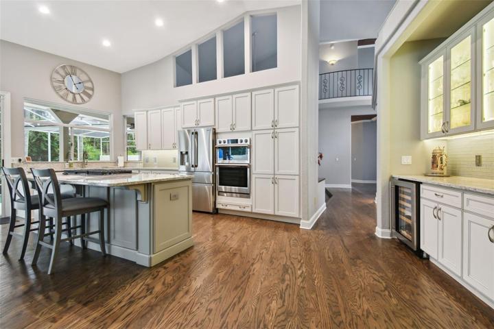 Beautiful, newly refurbished kitchen.