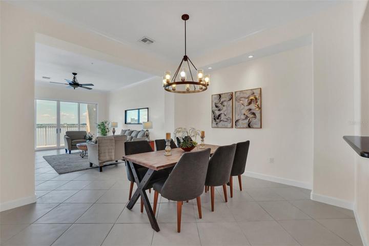 Formal Dining