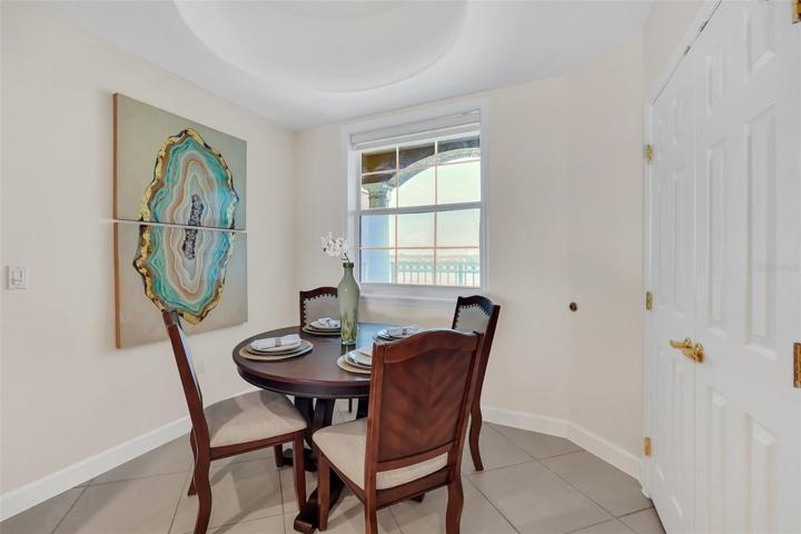 Breakfast nook