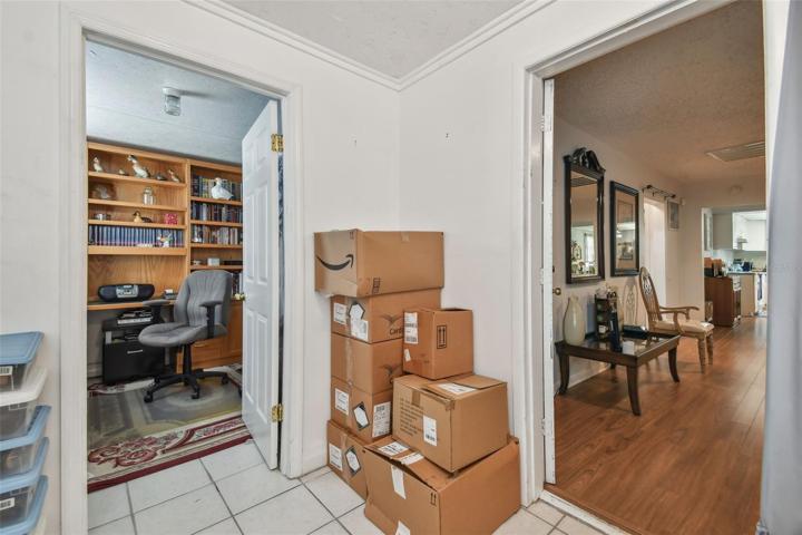 Foyer/Office