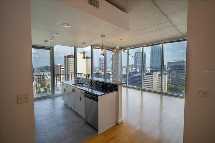 Kitchen/Living Space with 180 degree views