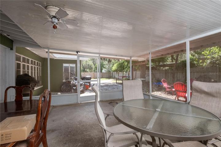 Oversized screen porch