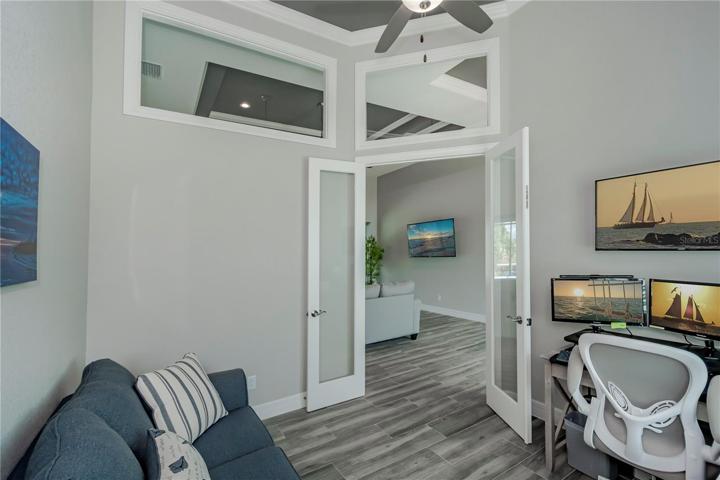 office/possible 4th bedroom