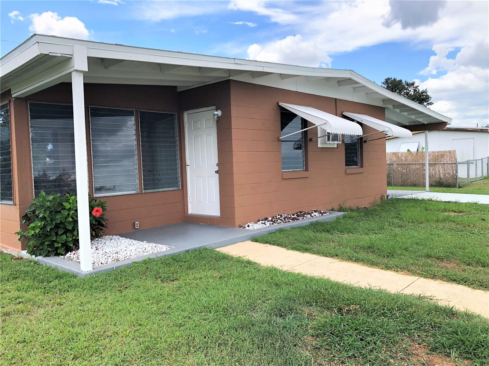 Front porch/front door