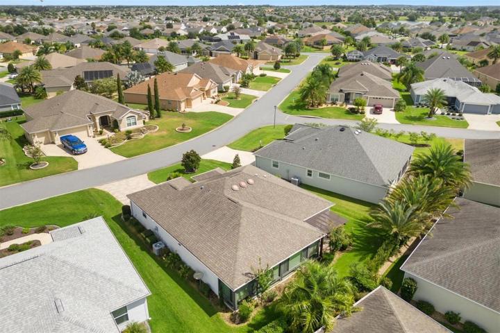 PERFECT LOCATION BETWEEN MORSE BLVD AND BUENA VISTA BLVD
