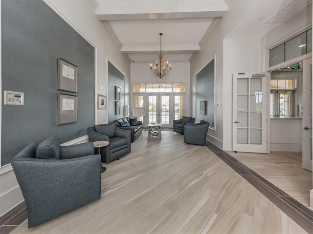 The club house offers pure elegance!