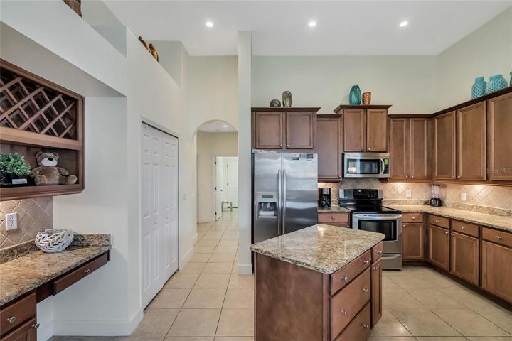 Modern and spacious kitchen