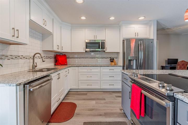 Beautiful backsplash