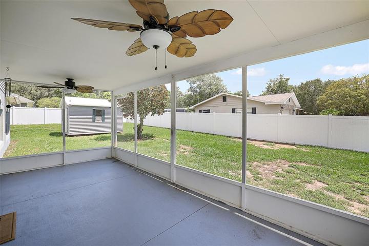 Lanai has TWO Fans and overlooks spacious backyard!