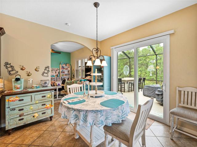 Breakfast nook