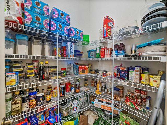 Walkin pantry