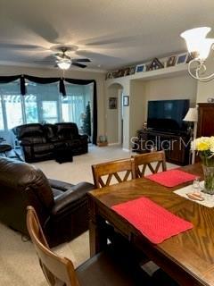 LIVING ROOM/DINING ROOM