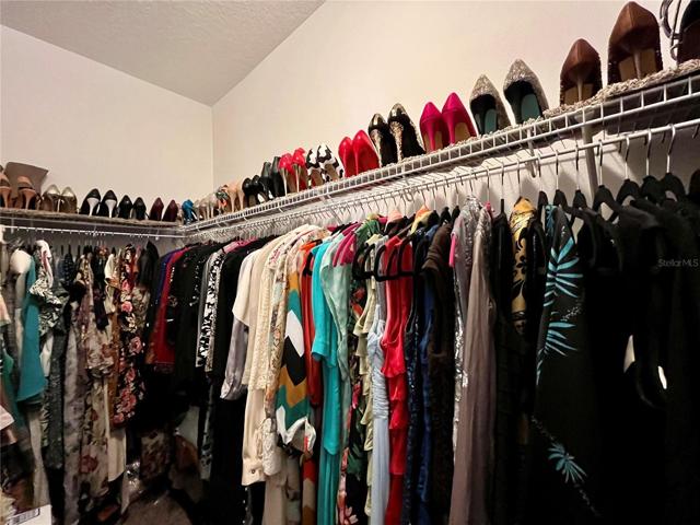 Walk in closet