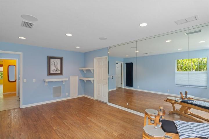 Bonus Room