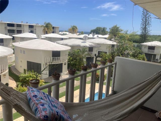 Relax on Paradise!