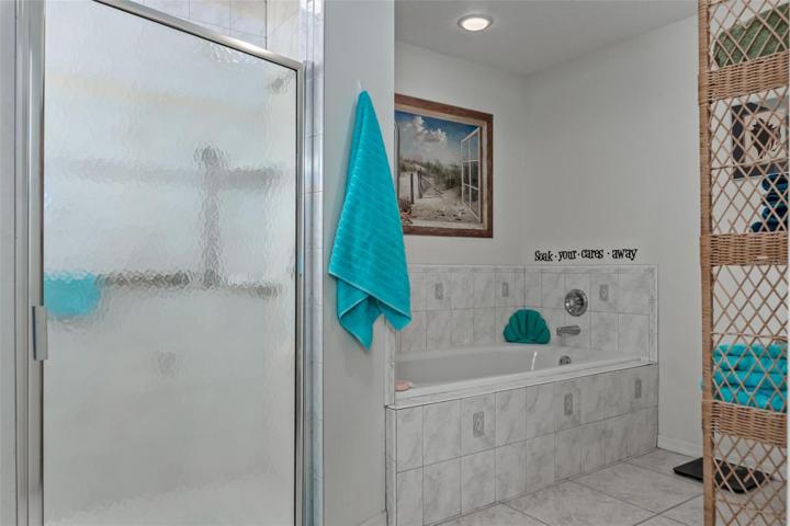 2811 102nd Ave EParrish, FL 34219MLS# A4577451