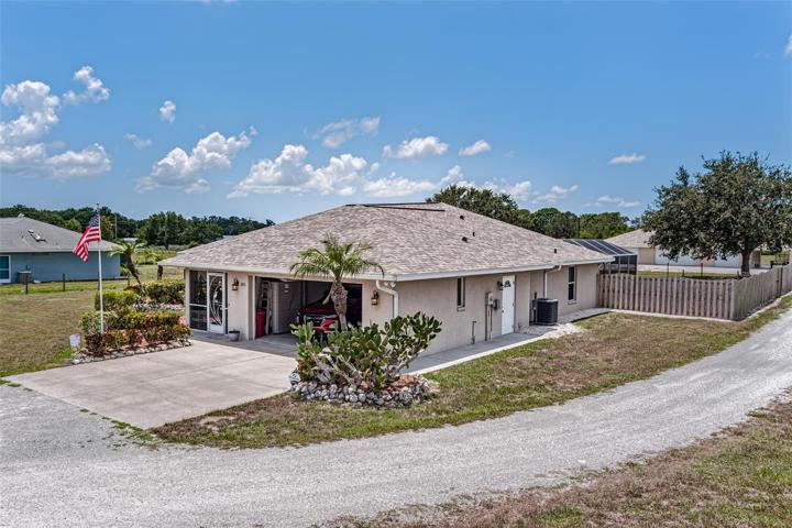 2811 102nd Ave EParrish, FL 34219MLS# A4577451