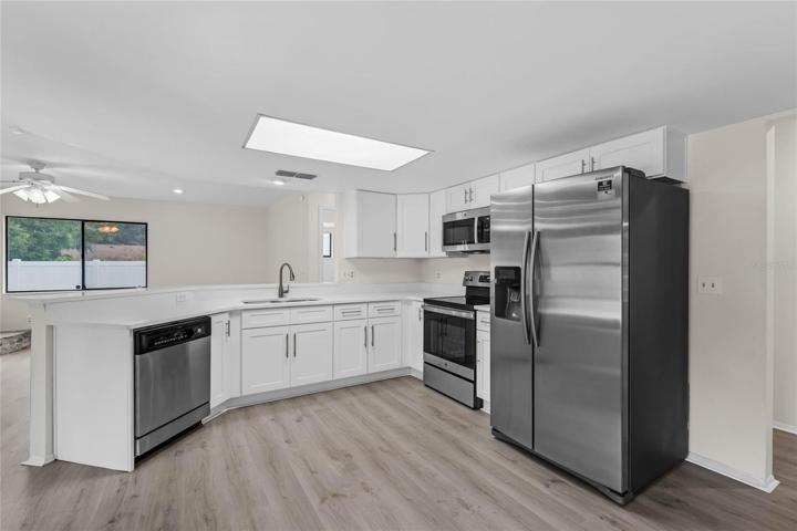 New stove & microwave