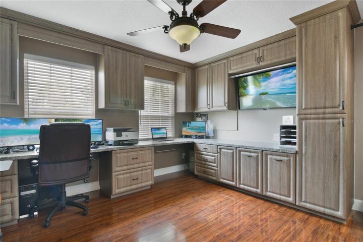GUEST BEDROOM/OFFICE.