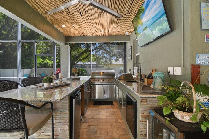 Outdoor kitchen!