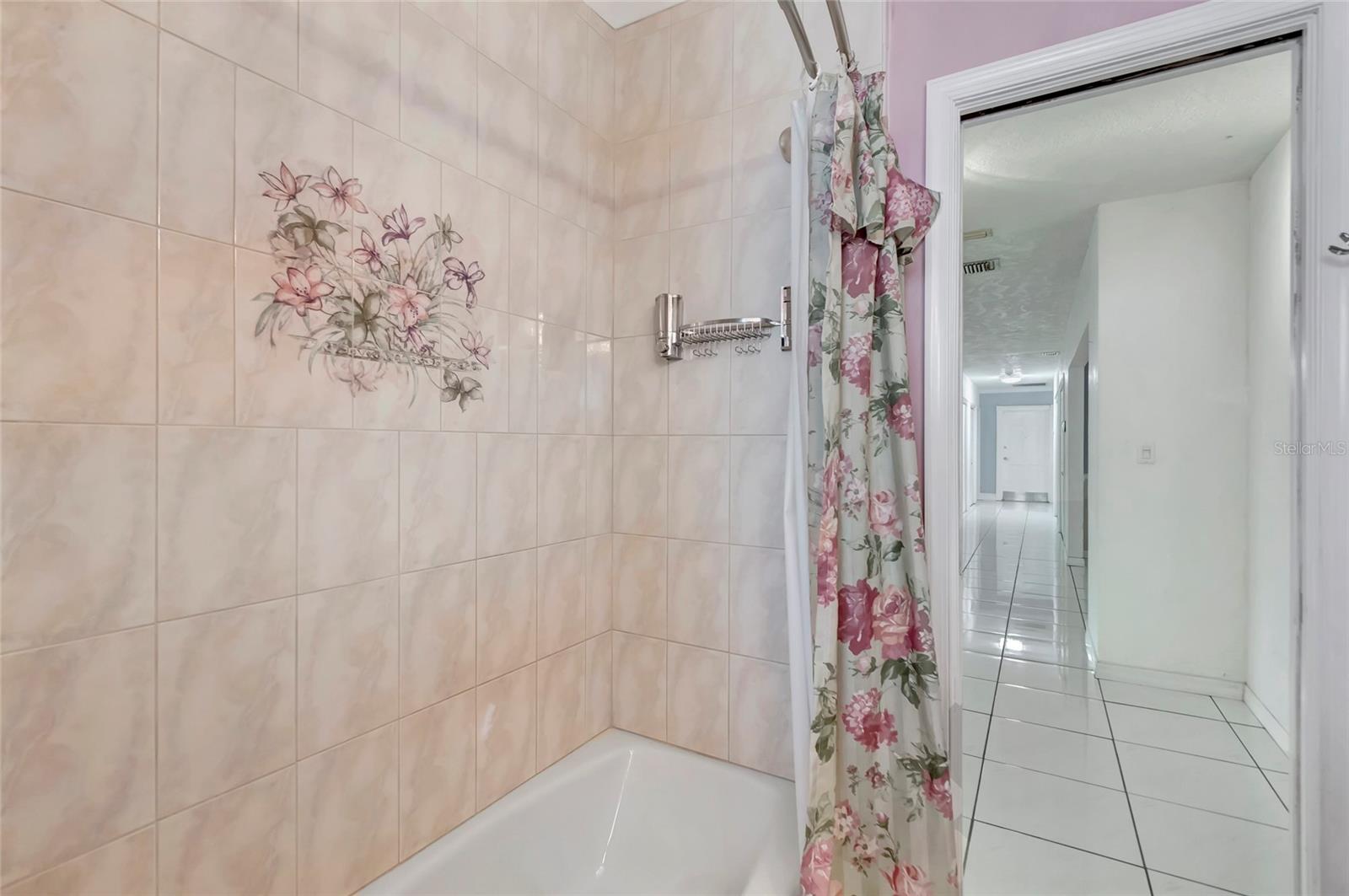 2nd bathroom
