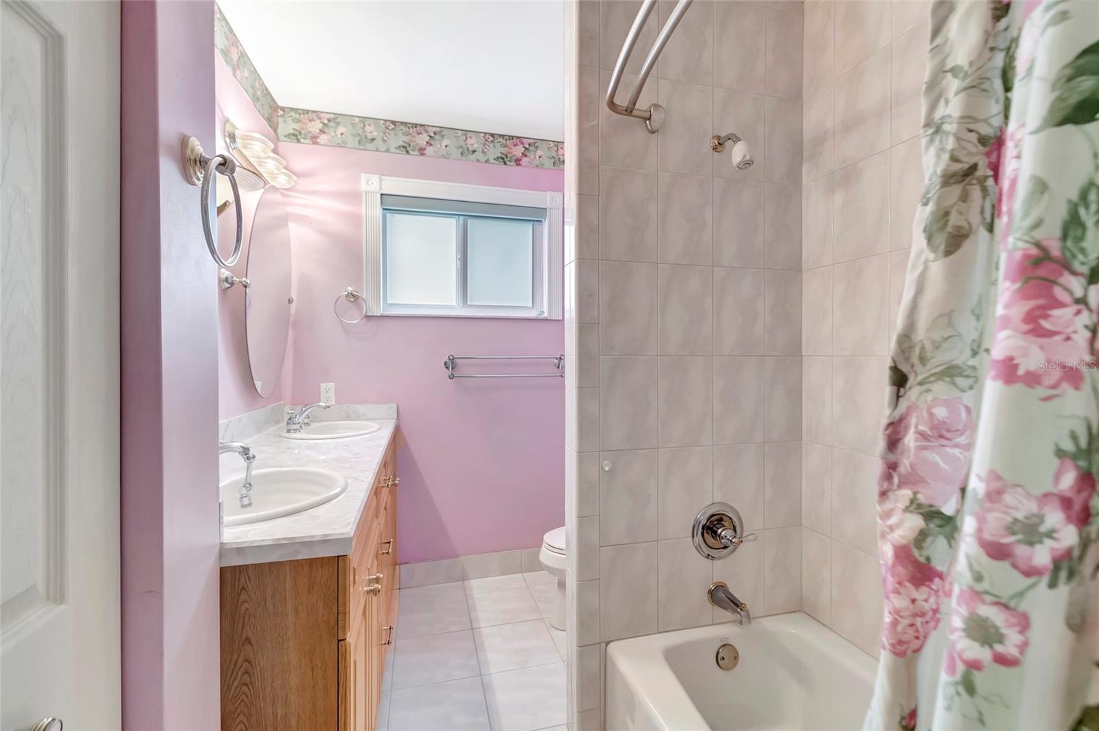 2nd bathroom