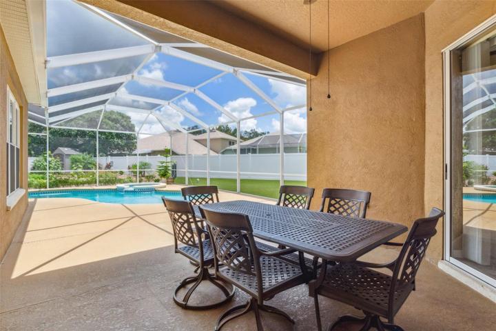 COVERED LANAI