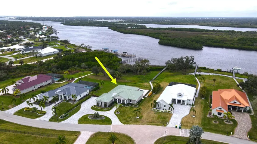 Aerial view of 2033 Treasure Lane