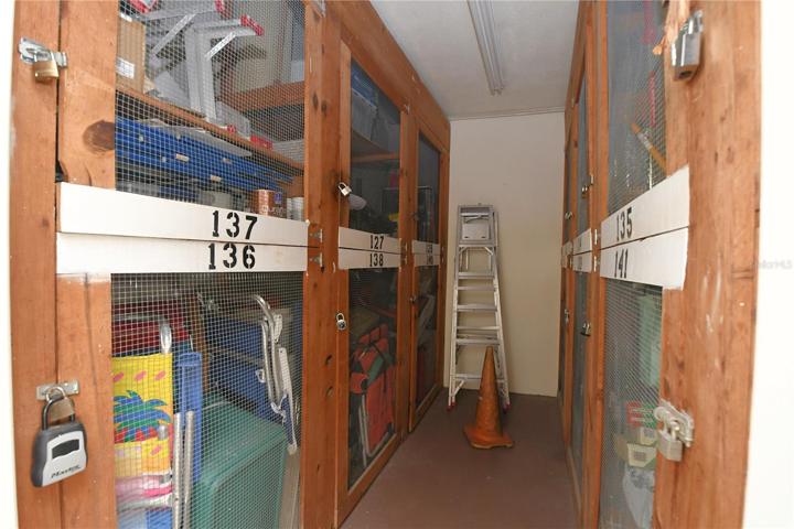 The unit comes with one storage bin.