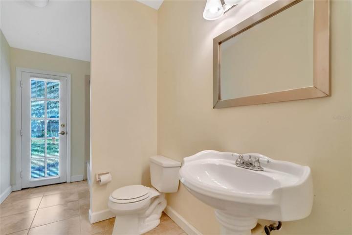 Main Floor Bathroom