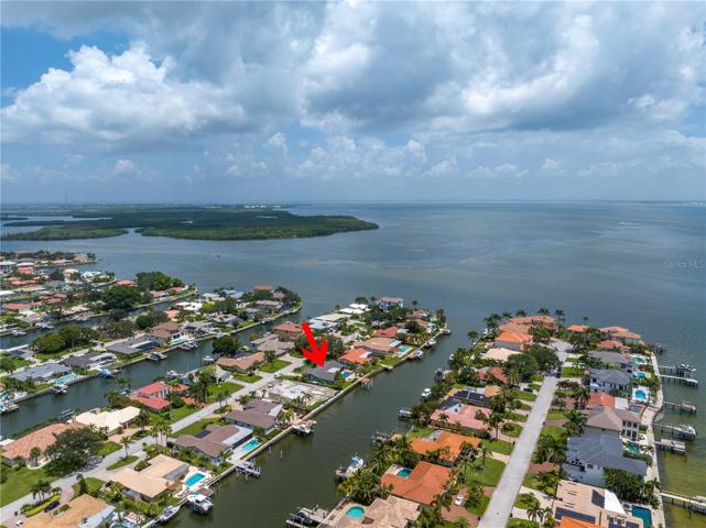 direct access to Tampa Bay!