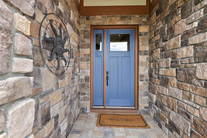 Covered front entrance