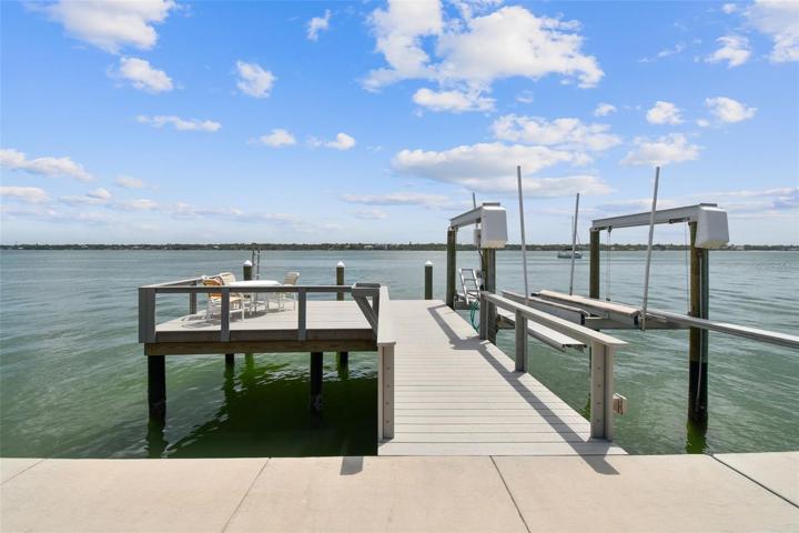 Dock