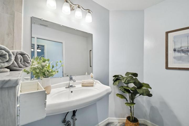 Guest bath