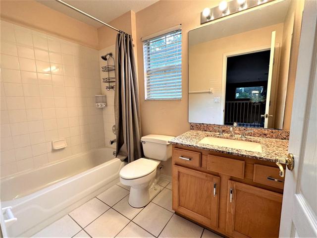 Full Bath 3 / 2nd Floor