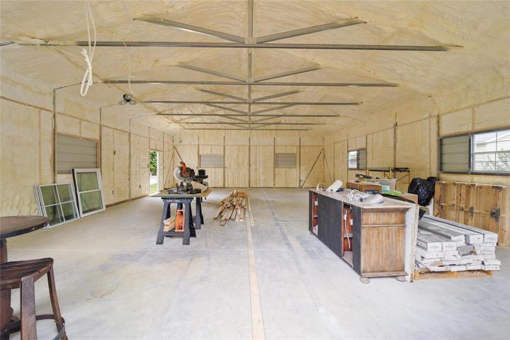 12' ceilings in workshop