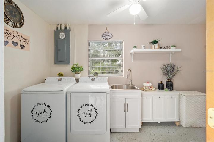 Bonus room in laundry area.
