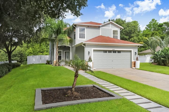 Well manicured curb appeal