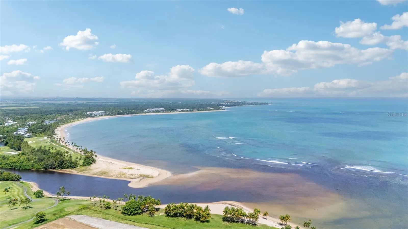 Rio Grande, Puerto Rico 00745, 4 Bedrooms Bedrooms, 0 ,4 BathroomsBathrooms,Residential Lease,For Rent,COCO BEACH BOULEVARD,0,PR9101218