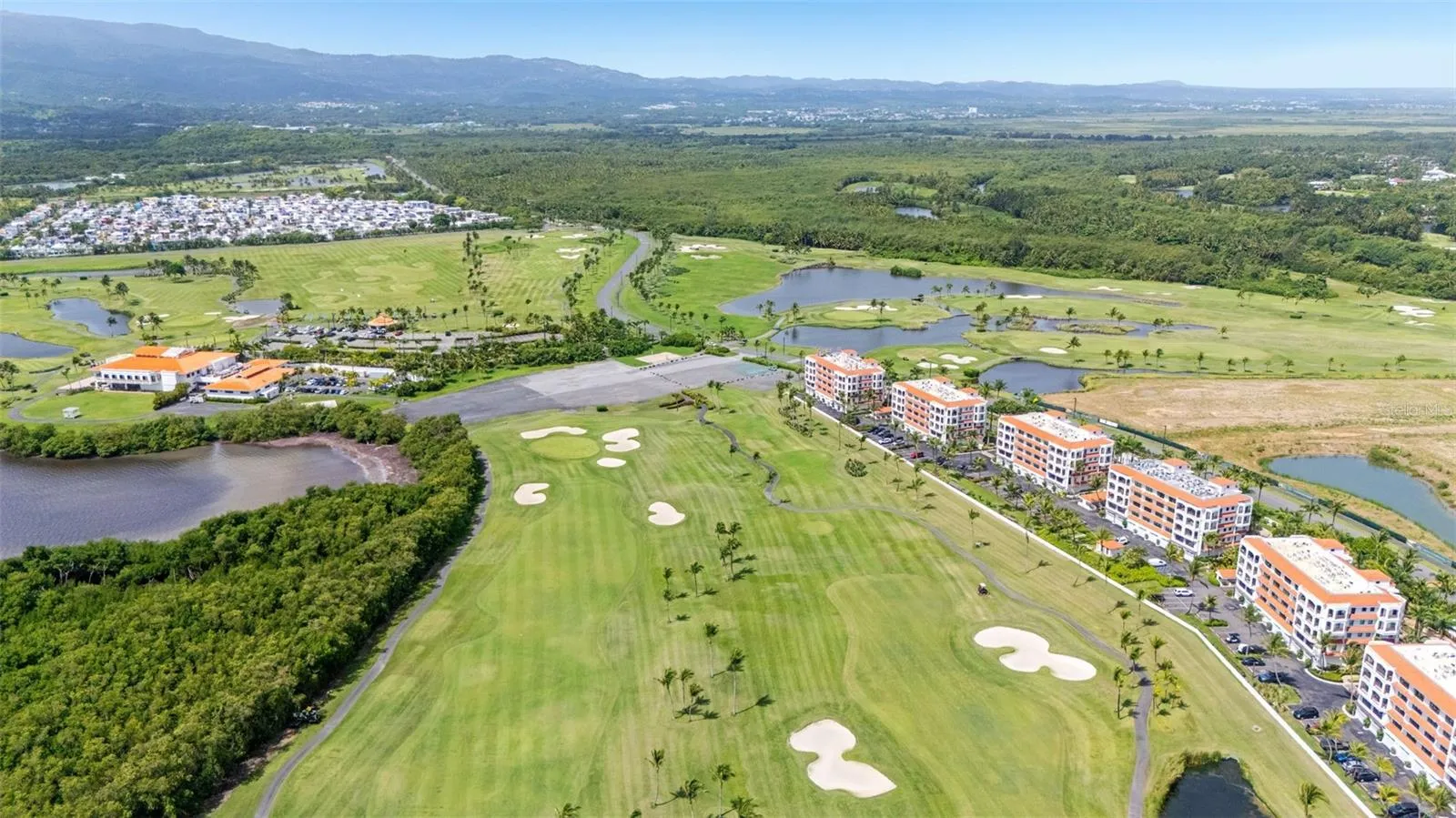 Rio Grande, Puerto Rico 00745, 4 Bedrooms Bedrooms, 0 ,4 BathroomsBathrooms,Residential Lease,For Rent,COCO BEACH BOULEVARD,0,PR9101218