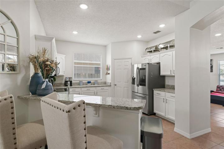 NEW KITCHEN!