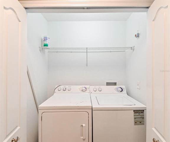 Washer/Dryer - Upstairs